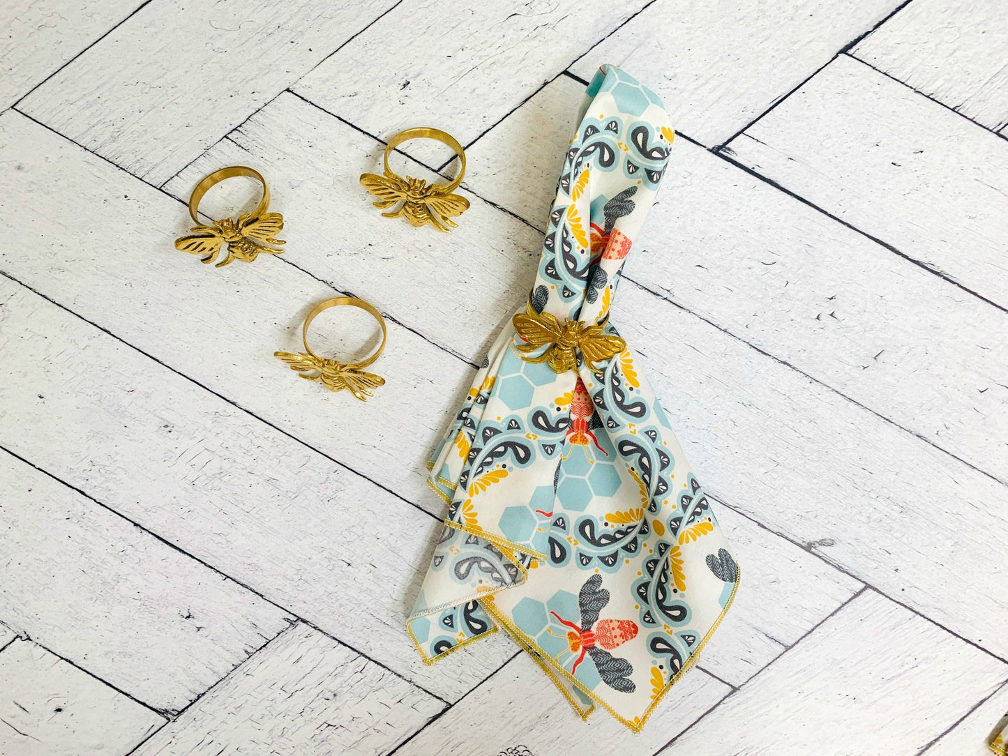 Honey Bee Cloth Napkins, Set of Four, 18" Everyday