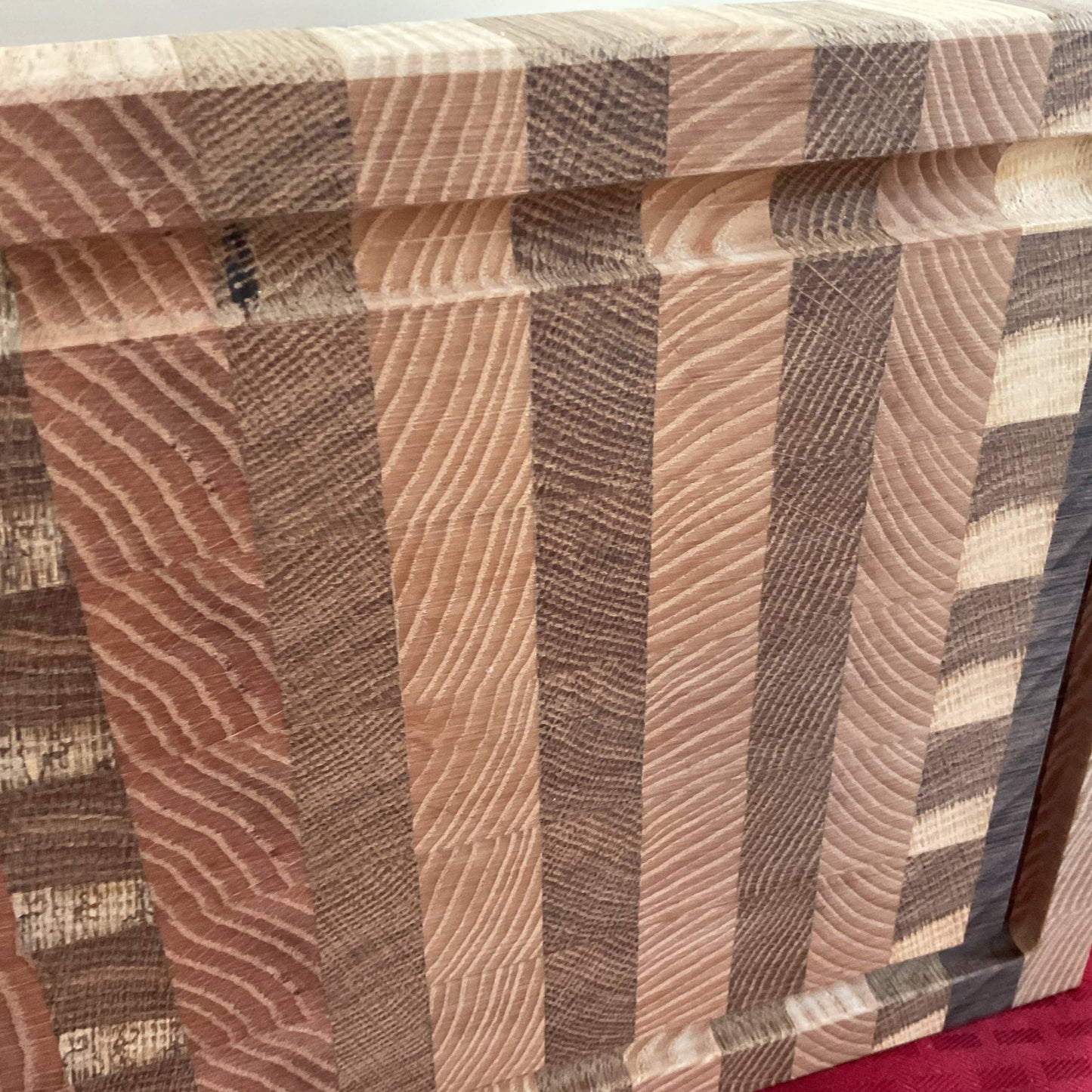 Black Walnut/White Oak/Red Oak Juice Groove Cutting Board